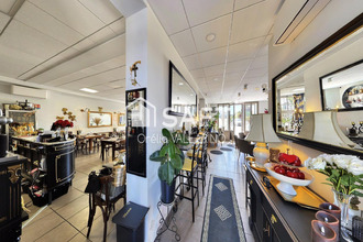  localcommercial st-dizant-du-gua 17240