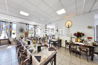  localcommercial st-dizant-du-gua 17240