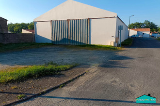  localcommercial st-etienne-de-mer-morte 44270