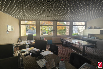  localcommercial st-fargeau-ponthierry 77310