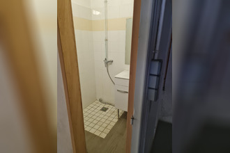  localcommercial st-genest-lerpt 42530