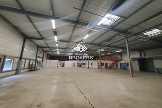  localcommercial st-genis-pouilly 01630