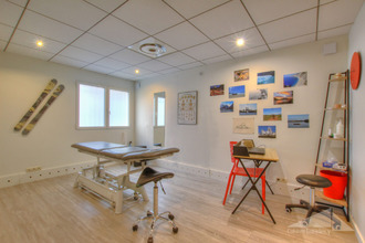  localcommercial st-genis-pouilly 01630