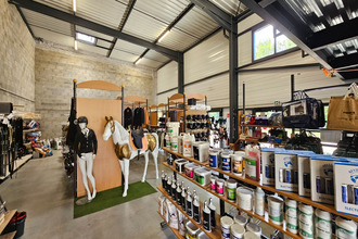  localcommercial st-genix-sur-guiers 73240