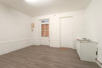  localcommercial st-genix-sur-guiers 73240