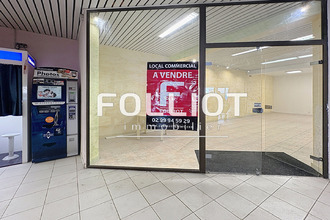  localcommercial st-georges-de-reintembault 35420