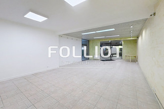  localcommercial st-georges-de-reintembault 35420