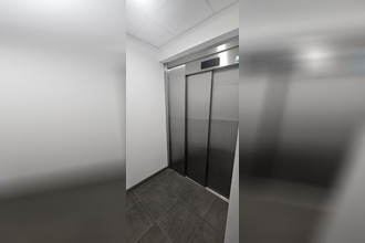  localcommercial st-gilles 30800