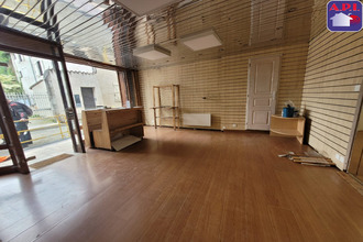  localcommercial st-girons 09200