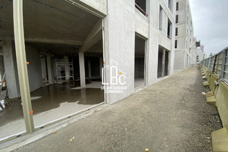  localcommercial st-herblain 44800