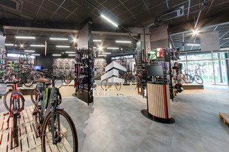  localcommercial st-herblain 44800