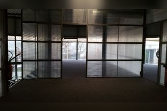  localcommercial st-jean 31240