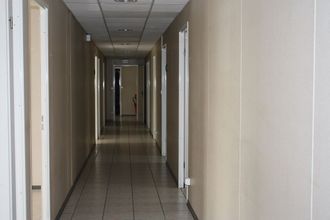  localcommercial st-jean 31240