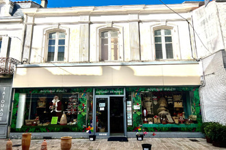  localcommercial st-jean-d-angely 17400