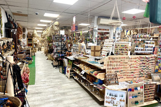  localcommercial st-jean-d-angely 17400