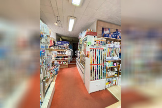  localcommercial st-jean-d-angely 17400
