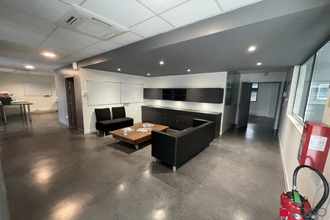 localcommercial st-jean-d-illac 33127