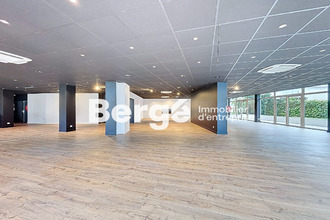  localcommercial st-laurent-du-var 06700