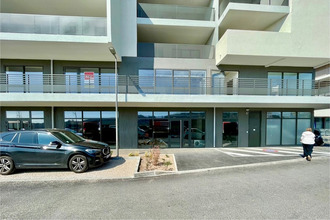  localcommercial st-laurent-du-var 06700