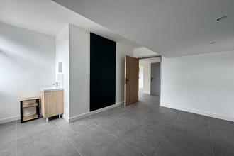  localcommercial st-loubes 33450