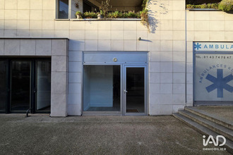  localcommercial st-mande 94160