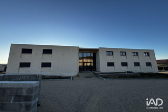  localcommercial st-mitre-les-remparts 13920