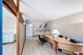  localcommercial st-pierre-les-nemours 77140