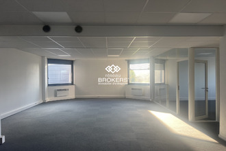  localcommercial st-quentin-fallavier 38070