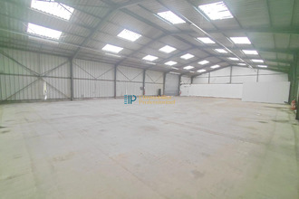  localcommercial st-yvi 29140