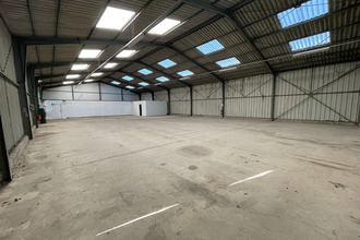  localcommercial st-yvi 29140