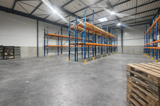  localcommercial ste-consorce 69280