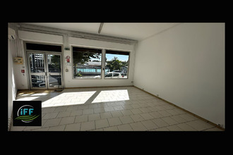  localcommercial ste-marie 97438