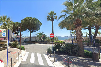  localcommercial ste-maxime 83120