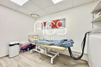  localcommercial ste-maxime 83120