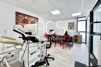  localcommercial ste-maxime 83120