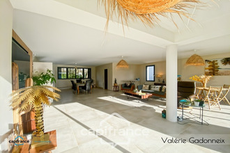  localcommercial ste-soulle 17220