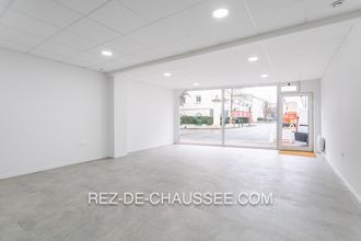  localcommercial suresnes 92150