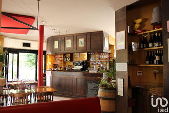  localcommercial suresnes 92150