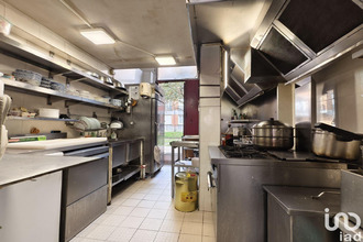  localcommercial suresnes 92150