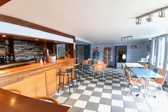  localcommercial surin 79220