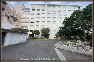  localcommercial tarbes 65000