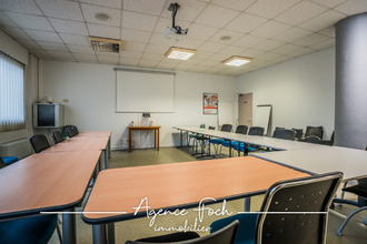  localcommercial tarbes 65000