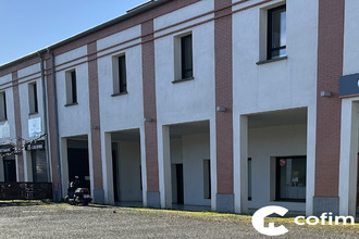  localcommercial tarbes 65000