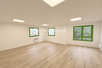  localcommercial taverny 95150