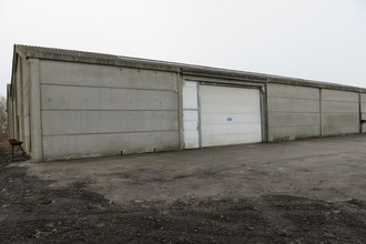  localcommercial teteghem 59229