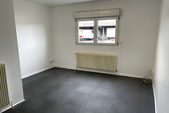  localcommercial tinqueux 51430