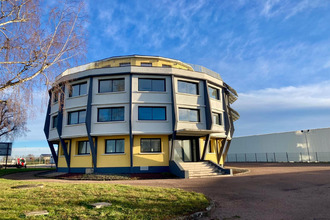  localcommercial torcy-le-grand 10700