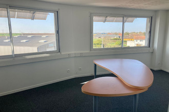  localcommercial torcy-le-grand 10700