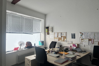  localcommercial toulenne 33210