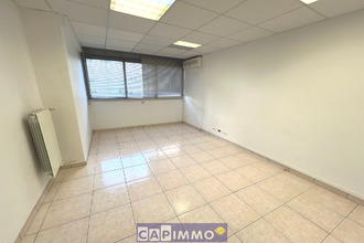  localcommercial toulon 83000